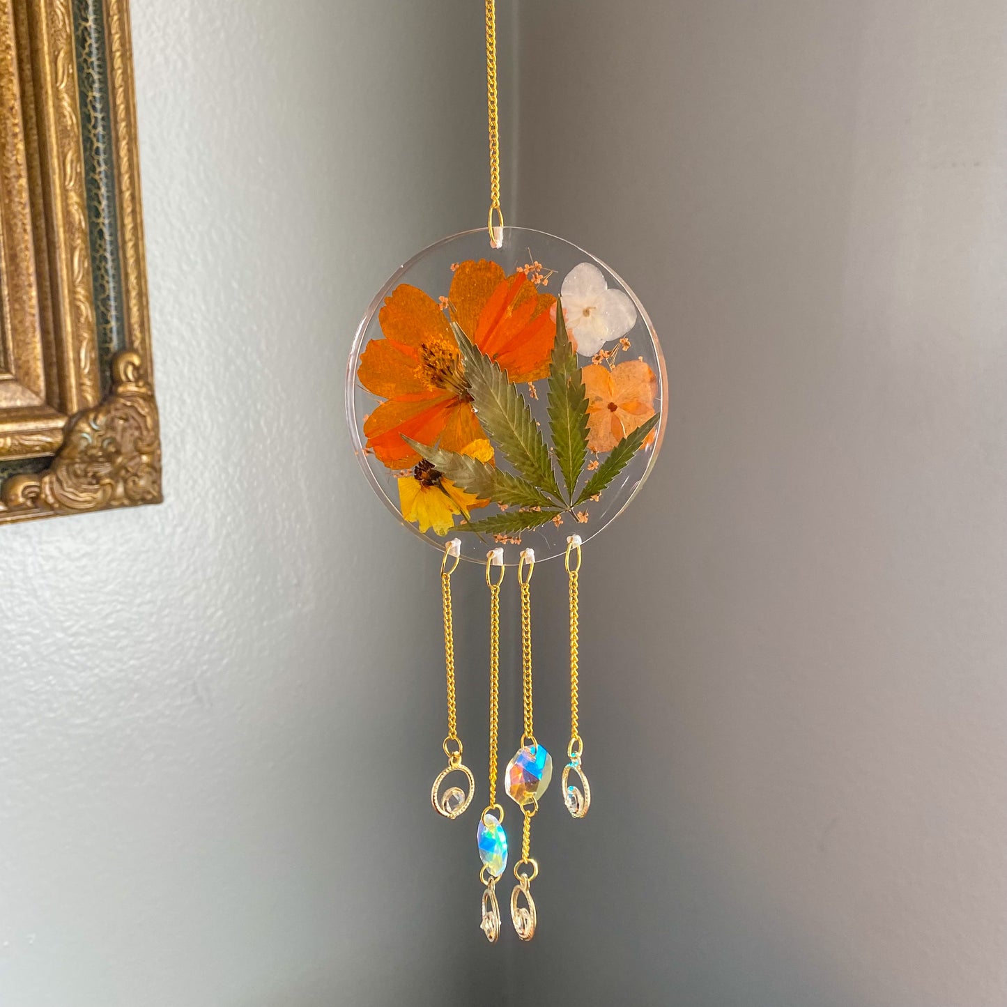 Hemp & Dried Flowers Sun Catcher